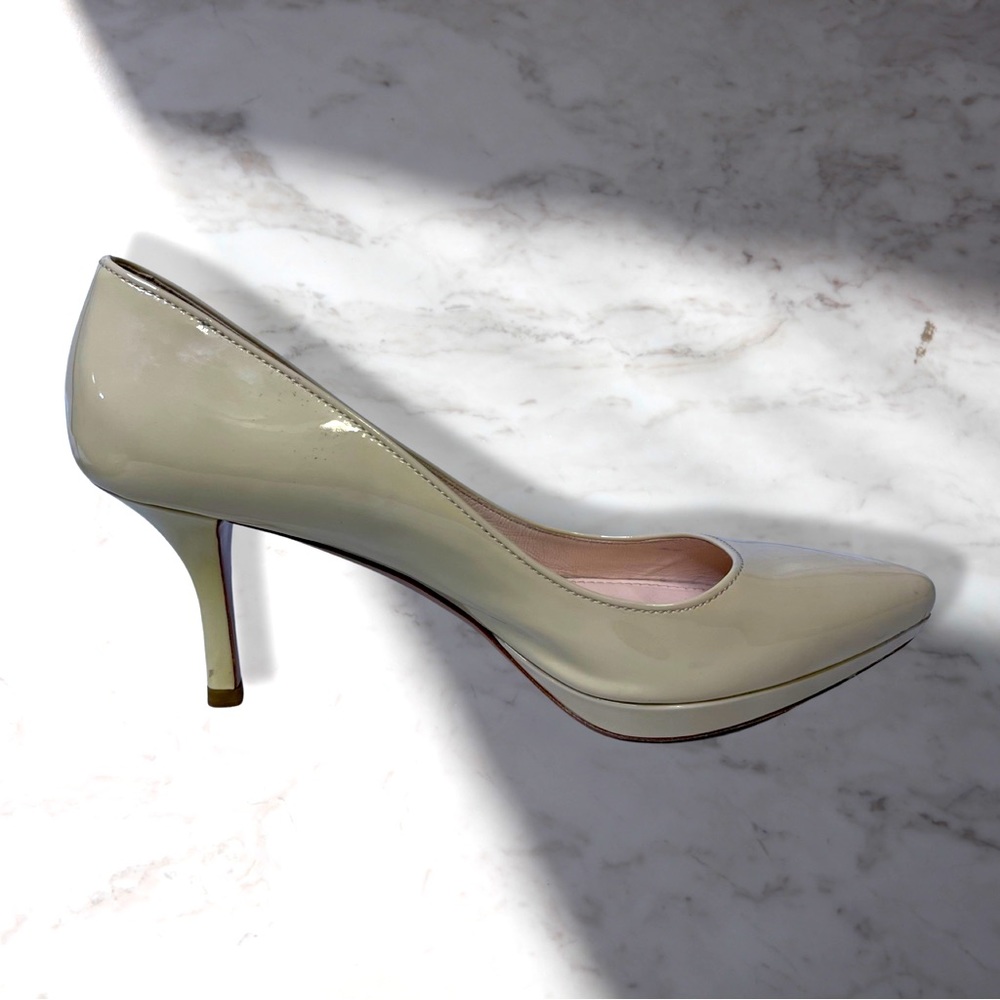 PRADA Authentic Nude Patent Leather Heels - Picture 4 of 12